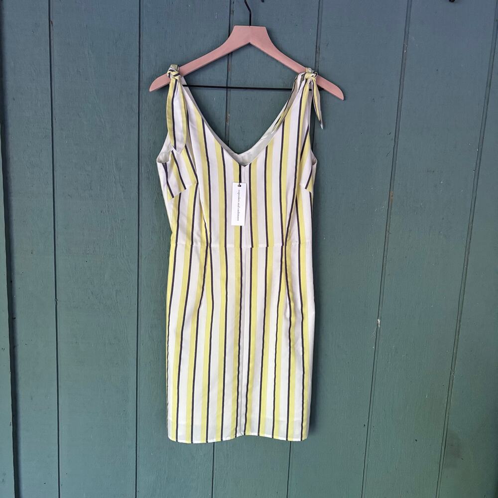 Cupcakes and Cashmere Marguerite Striped Mini Dress Sz Quiet Luxury Coastal sz4 - Picture 2 of 9